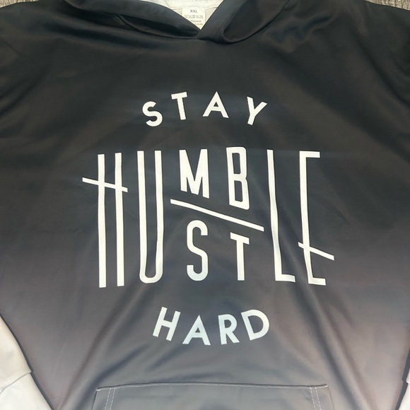 HOODIE - Picture 2 of 3